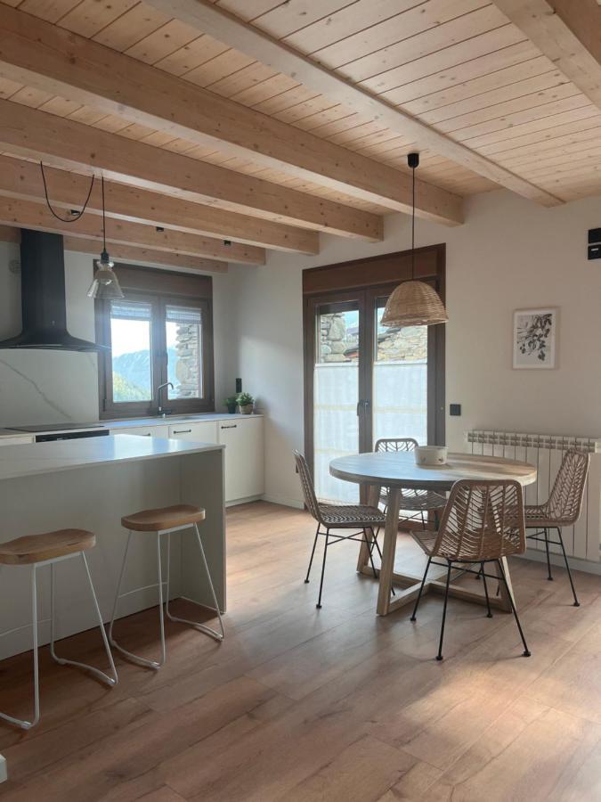 Apartamentos Turisticos: Tu Casa En Sahun Luaran gambar